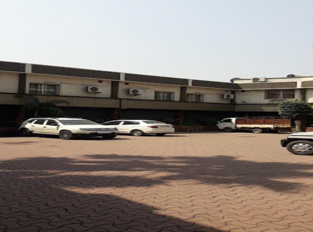 Hotel Center Point- Chhattisgarh Korba ภายนอก รูปภาพ